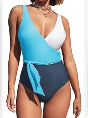 Colorblock Wrap One-Piece Swimsuit in Aqua, White & Navy Size S